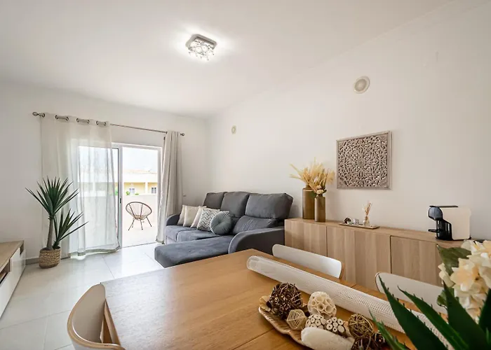 Beguest Summer Breeze In Vale Parra *